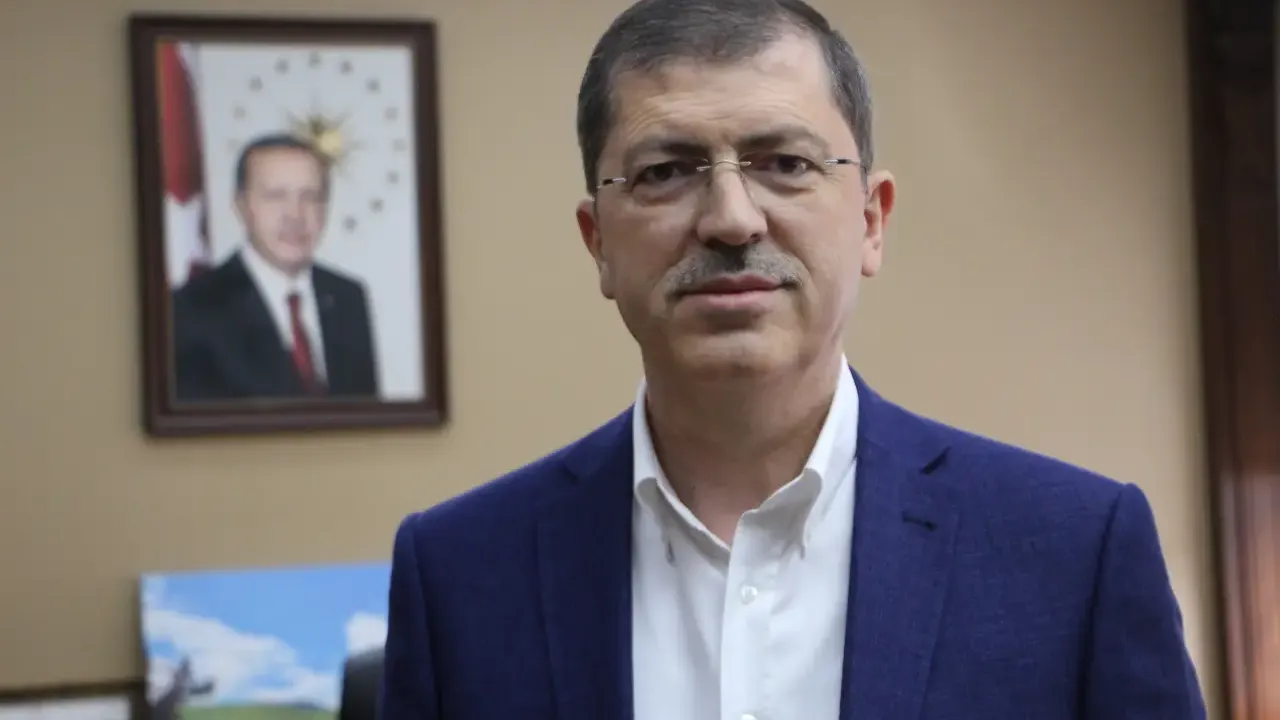 Mustafa Arslan'dan,  Belediyelerde İşçi Çıkarılmasına Karşı Tepki