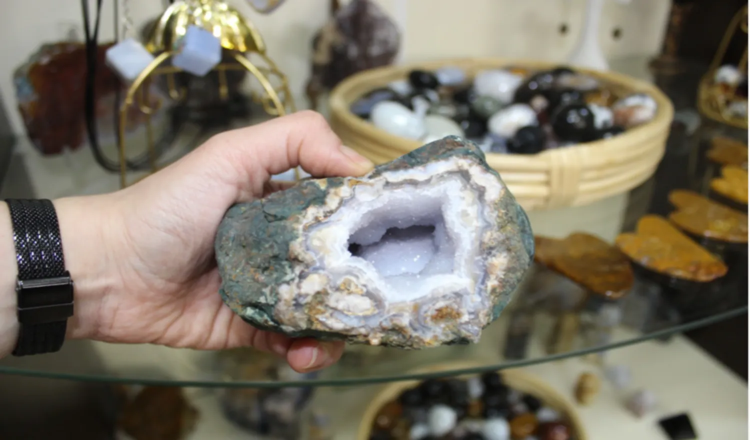 Tokat'ın yarı değerli taşları mücevhere dönüşüyor
